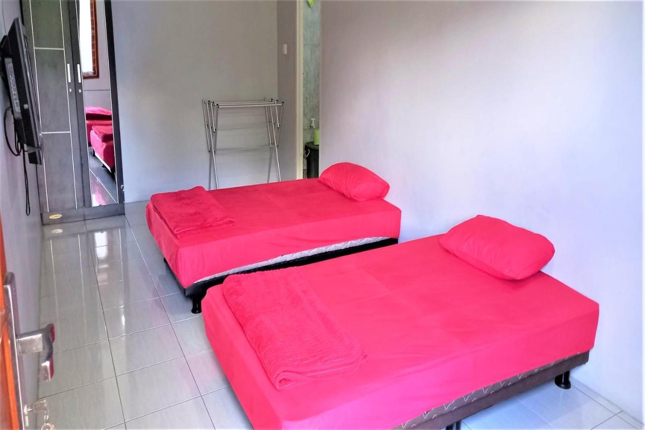 Nabila Syar'I Guest House Padalarang Bagian luar foto