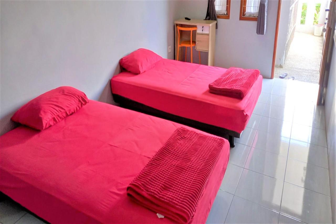 Nabila Syar'I Guest House Padalarang Bagian luar foto