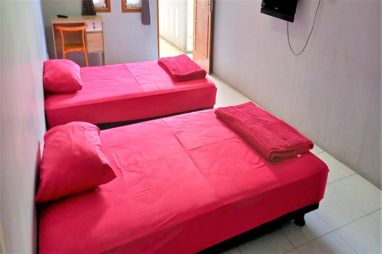 Nabila Syar'I Guest House Padalarang Bagian luar foto