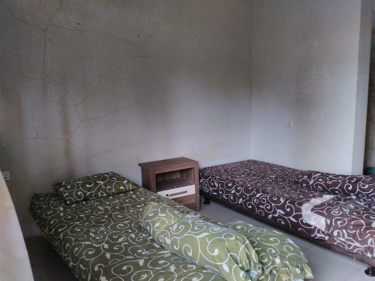 Nabila Syar'I Guest House Padalarang Bagian luar foto